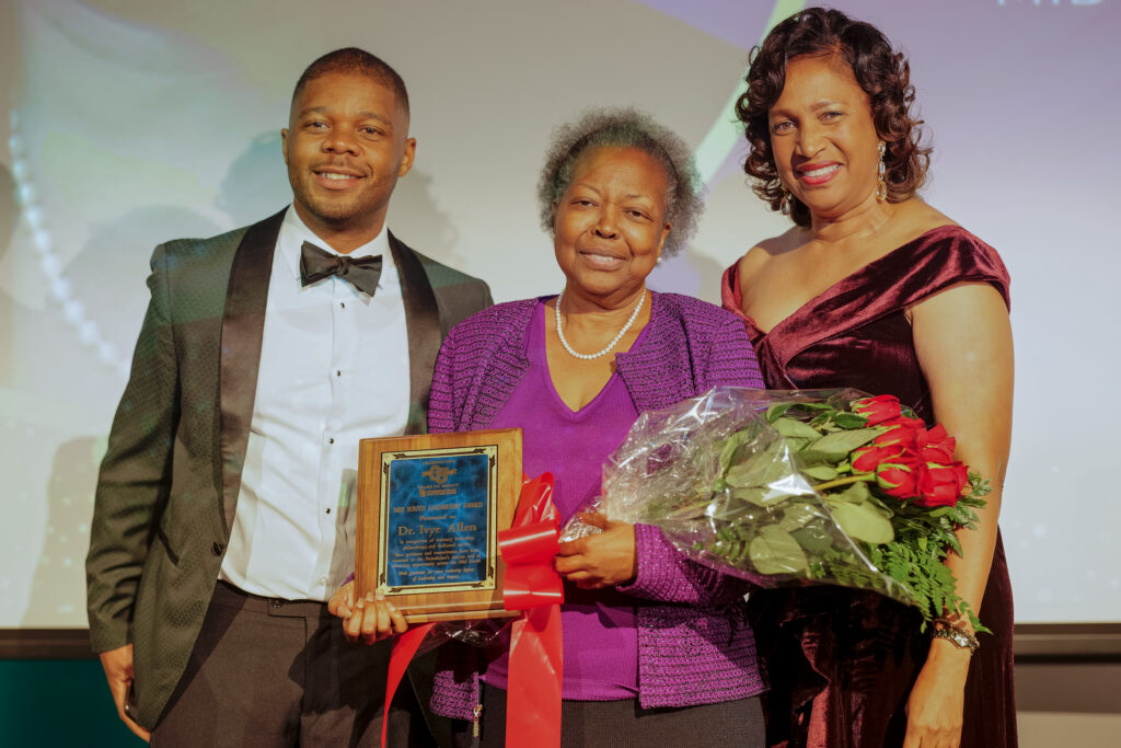 Dr. Ivye Allen receives the Mid South Leadership Award during the Foundation for the Mid South’s 35th Anniversary Celebration.